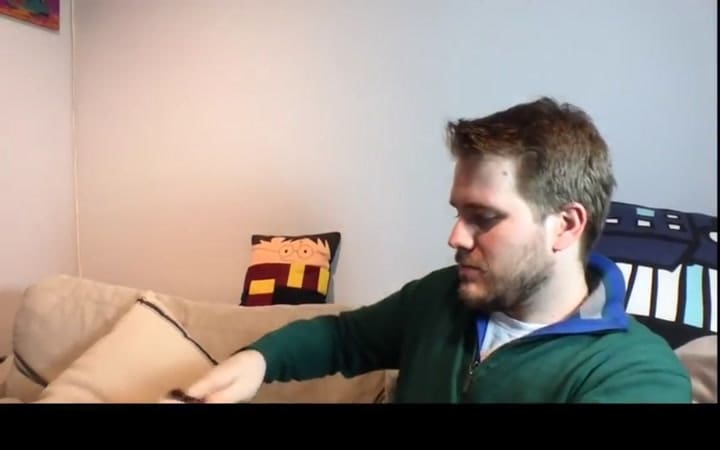 Javier Ruescas presenta Por una rosa