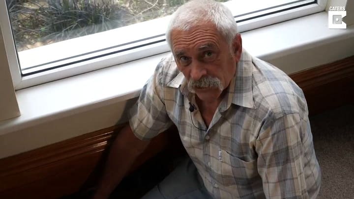 Un hombre de 70 años encontró un pozo medieval en el living de su casa