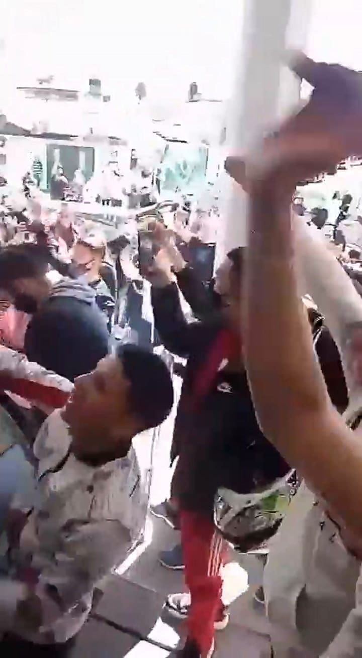 La despedida de un hincha de Nueva Chicago horas más tarde del robo
