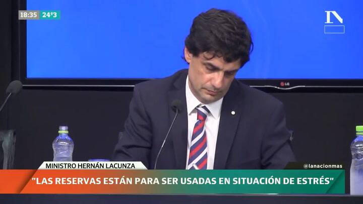 Lacunza explica que es 'reperfilar los vencimientos de deuda' con el FMI