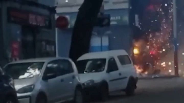 Se incendió un local de pirotecnia en Uruguay y los vecinos de la zona debieron ser evacuados