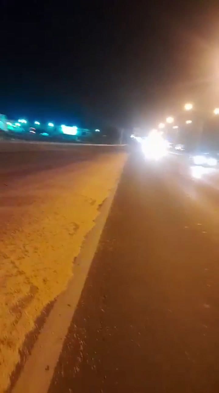 Así se derrama el cereal cuando le abren la boquilla