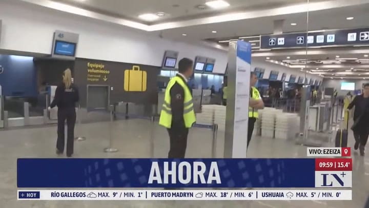 Más De 300 Vuelos Afectados Por Un Paro De Aeronáuticos; El Pase Entre +Mañana Y Buen Día Nación