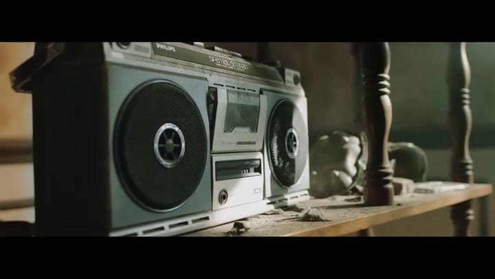 Perú: 'Querida Francia' - Fuente: YouTube