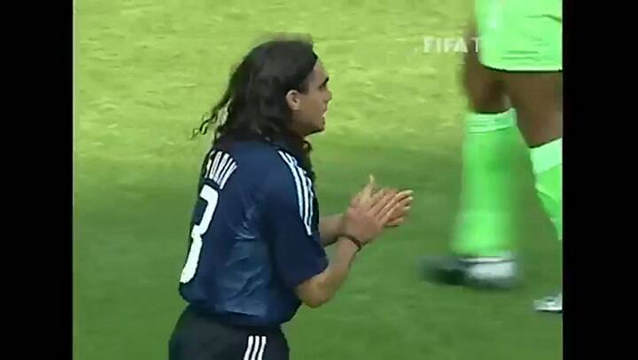 Gol de Batistuta contra la selección de Nigeria
