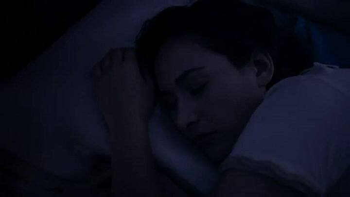 Naomi - Fama de puta - Fuente: YouTube