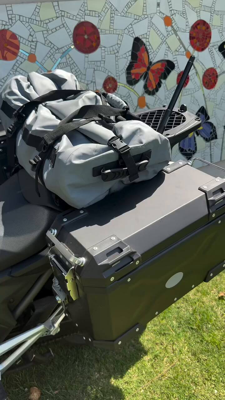 Tony y Daniel salieron desde Córdoba hacia Estados Unidos en moto