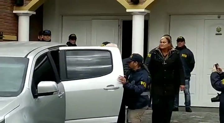 Detención del sindicalista portuario Herme Júarez en Puerto General San Martín - Fuente: Youtube