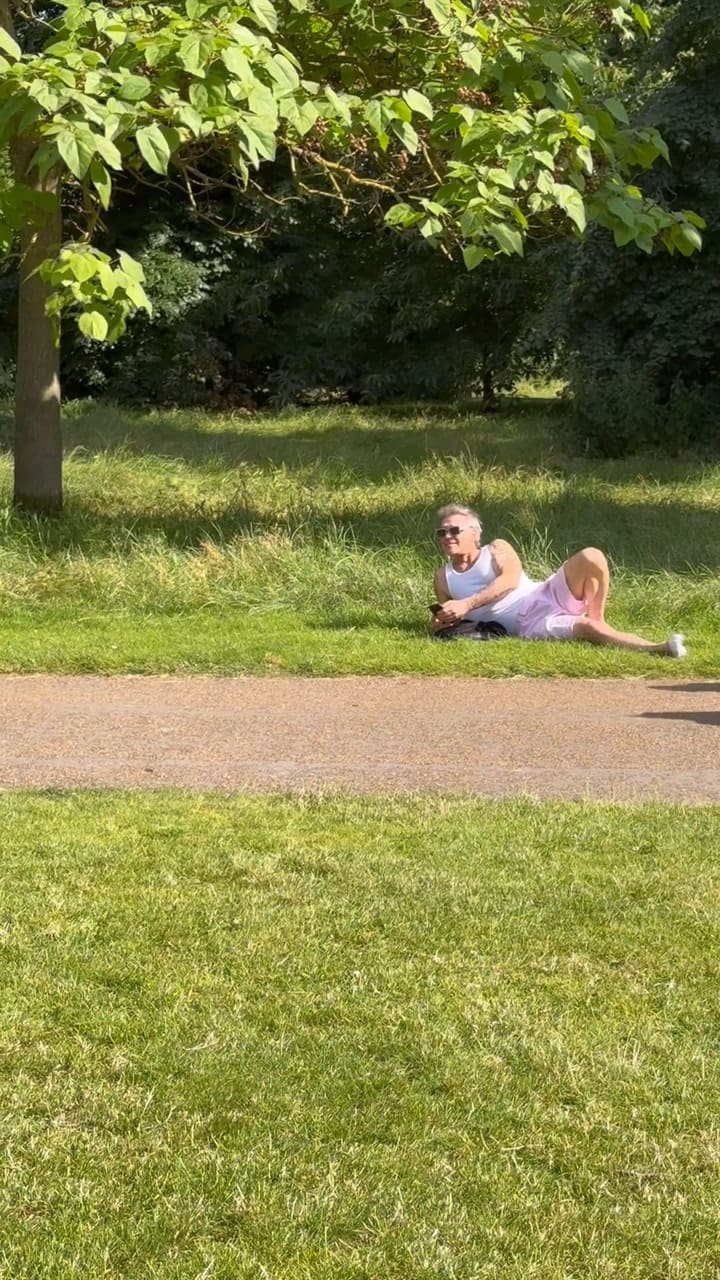 La indignación de Robbie Williams porque nadie lo reconoce en la calle