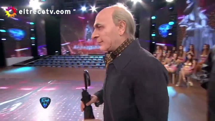 Fernando de la Rúa volvió a Showmatch y acusó a Tinelli de espía - Fuente: Canal 13