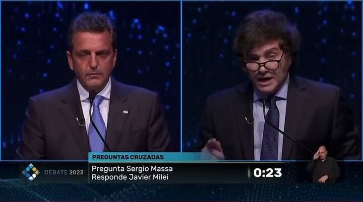 ¿Qué le dijo Sergio Massa a Javier Milei con el micrófono apagado durante el debate ?