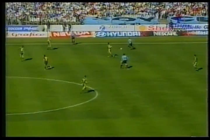Gol de Darío Silva a Australia en el repechaje 2001: llevó a Uruguay al Mundial