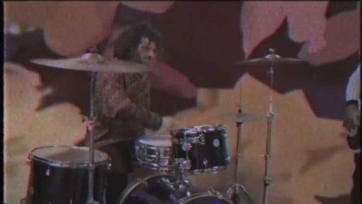 Massacre - Muñeca roja