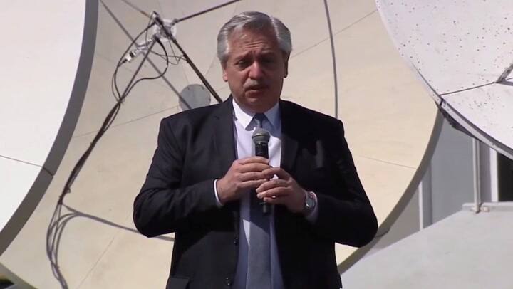 Alberto Fernández: 'En el país hacen falta dólares para producir, no para guardar'