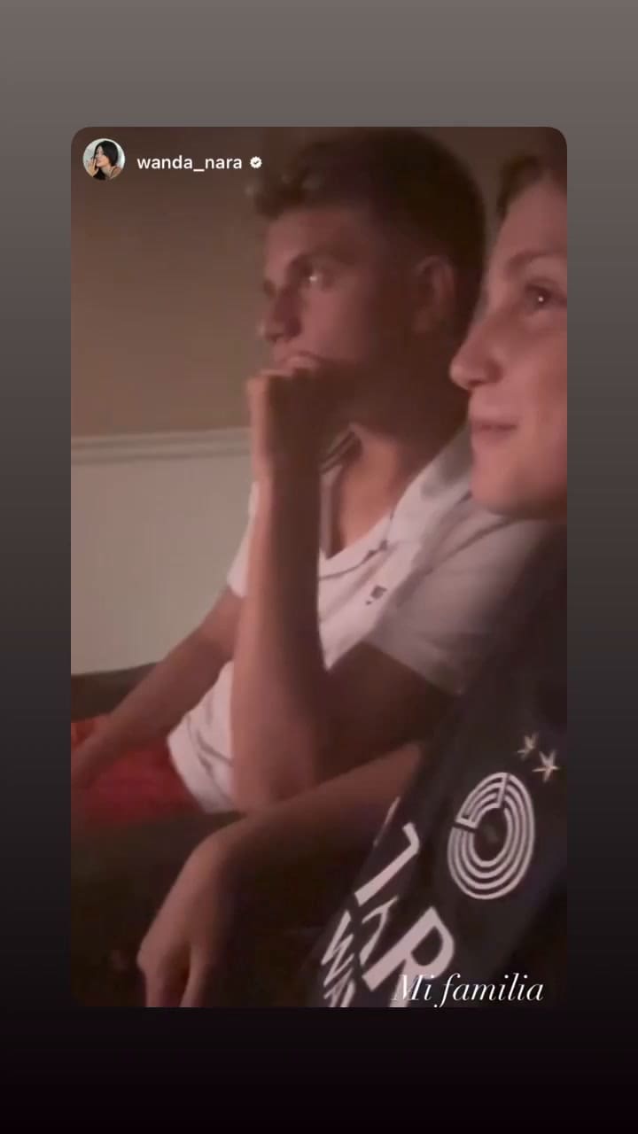 Wanda Nara posteó un video junto a Mauro Icardi y sus hijos, durante el estreno de MasterChef
