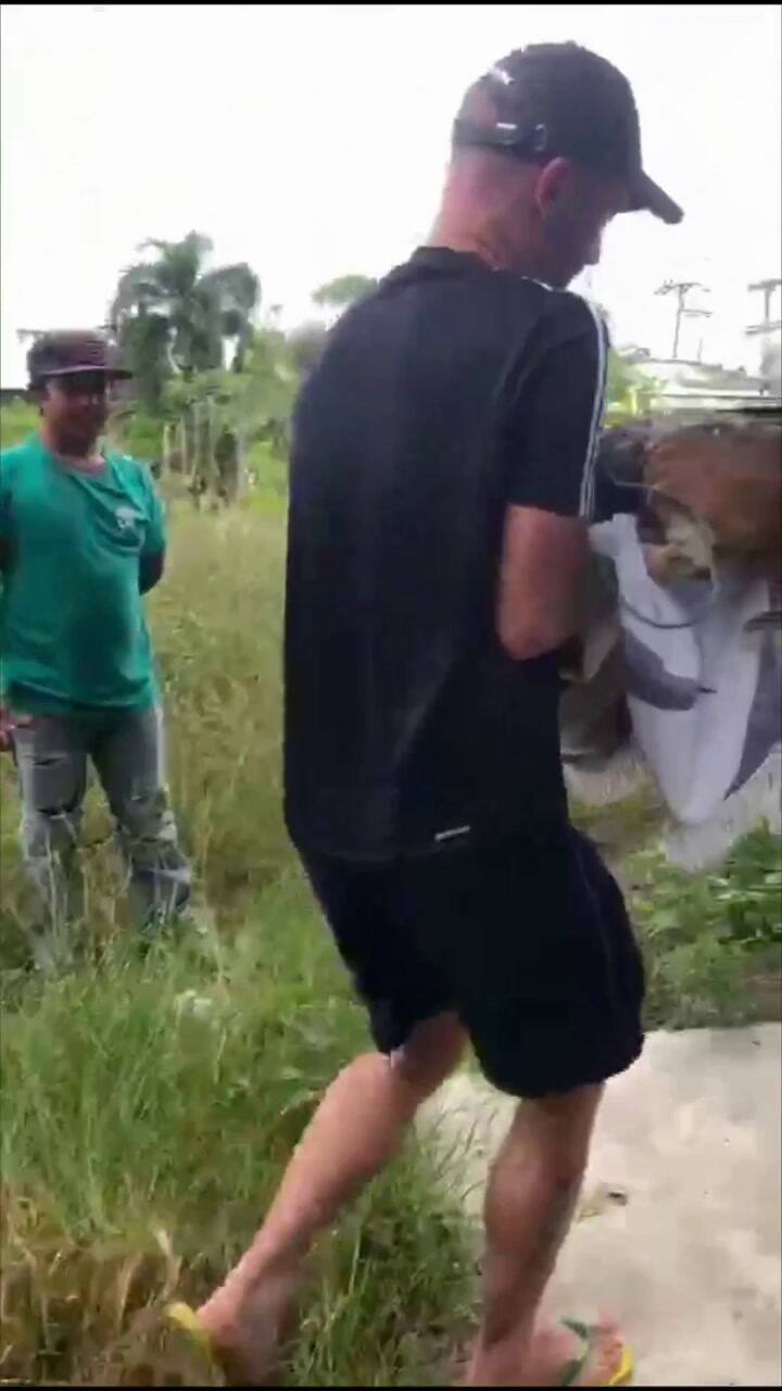 El momento del rescate de McMuffin