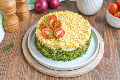 Mimosa - puff salad with fish