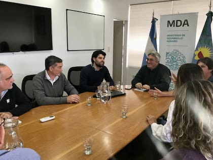 Hubo un compromiso para el envío de maquinaria