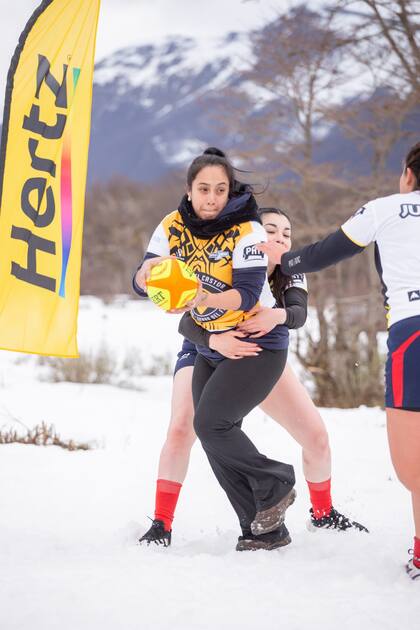 Hubo un equipo local femenino en las cercanías de Ushuaia, donde varias empresas acompañaron el acontecimiento.