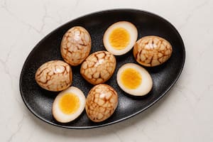 Huevos aromáticos veteados