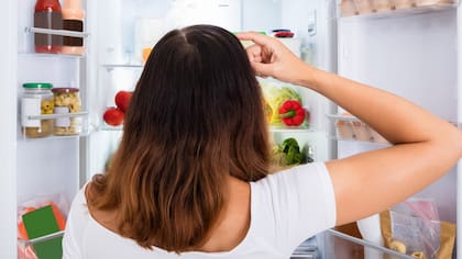 Huevos, verduras y conservas pueden quedarse afuera de la heladera