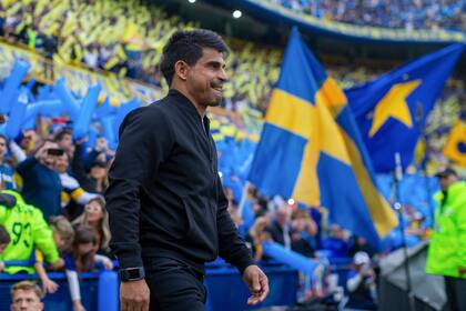 Hugo Benjamín Ibarra busca levantar su primer trofeo como director técnico de Boca Juniors