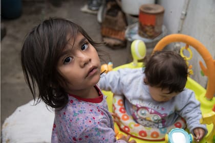 Hugo, junto a Miradas y con la ayuda de otros amigos de la infancia, está organizando un centro cultural para que los chicos puedan participar de actividades recreativas y talleres de oficios.