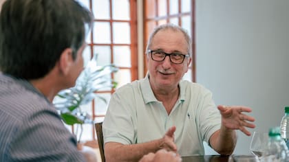 Hugo Passalacqua firmó el decreto 291 convocando a elecciones