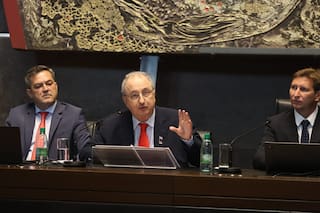Passalacqua anticipó el fin de la “Aduana Paralela” en Misiones, en un anuncio de alto impacto político