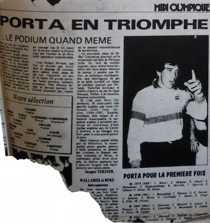 Hugo Porta elegido como el mejor jugador de rugby del mundo en 1985, por una votación entre especialistas que realizó la revista Midi Olympique