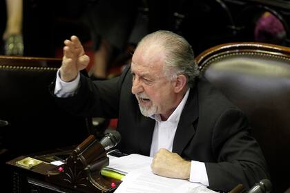Hugo Yasky accedió a su banca de diputado nacional en 2017, de la mano de Cristina Kirchner