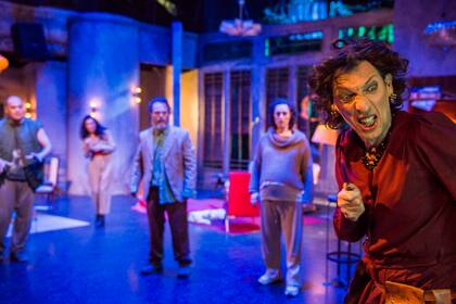 Humberto Tortonese en Vassa, uno de los éxitos del Complejo Teatral de Buenos Aires a lo largo de la actual temporada