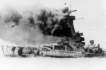 Hundimiento del acorazado alemán Graf Spee
