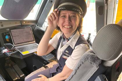 Hundong no deseaba que Lalu renuncie al trabajo que tanto quería y le había costado conseguir.