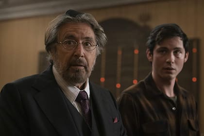 Una escena de su última serie, Hunters