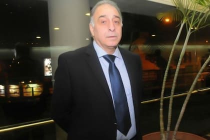  Alejandro Nadur, presidente de Huracán