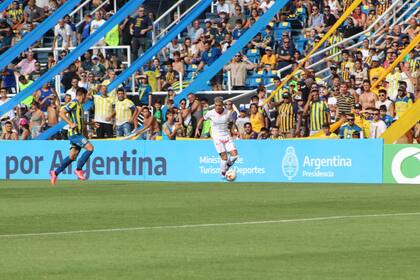 Huracán fue muy superior y dejó sin nada a Central en Rosario: 4-1