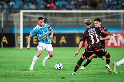 Huracán mostró una mala actuación, aunque tuvo la posibilidad de disputar la Copa Sudamericana meses más tarde