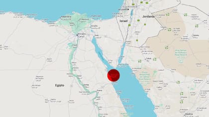 Hurghada es una ciudad portuaria estratégica en el mar Rojo, que alberga una gran cantidad de embarcaciones turísticas y operadores marítimos