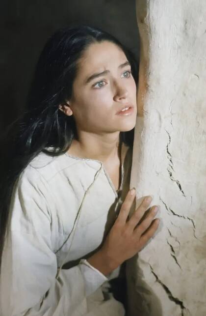 Hussey interpretando a María en su juventud