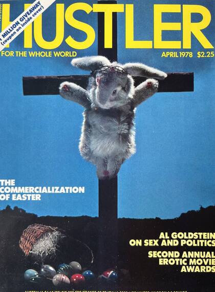 Hustler no solo escandalizaba desde lo sexual, sino que también se metía con símbolos establecidos de la cultura estadounidense como Papá Noel o, en este caso, el conejo de Pascua
