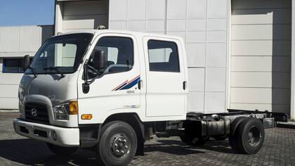 Hyundai HD65 para carga y 7 pasajeros