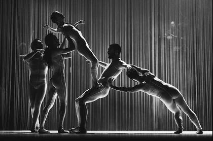 I am beautiful, de la Compagnia Zappalà