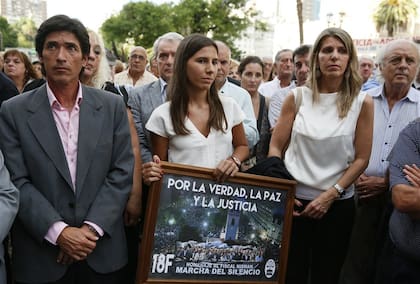 Iara, la hija de Nisman, con Arroyo Salgado, la exmujer (Archivo)