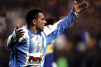 Iarley en aquella recordada noche con Paysandú