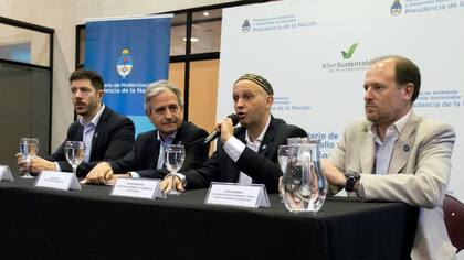 Ibarra y Bergman anunciaron la apertura de datos