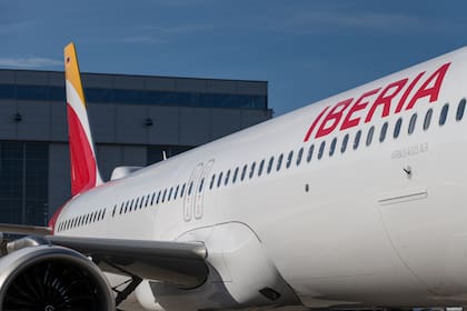 Iberia permite a los pasajeros permanecer hasta 10 días en Madrid