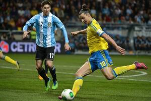 "Regresa Dios". Sorpresa: Zlatan Ibrahimovic vuelve a la selección de Suecia