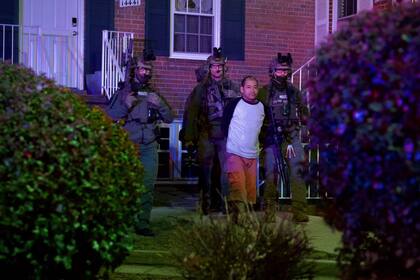 ICE contará con la colaboración de más de 30 ciudades de Florida, en la caza de migrantes ilegales