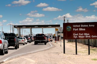 Ice detiene a la esposa de un sargento del Ejército de EE.UU. en Texas